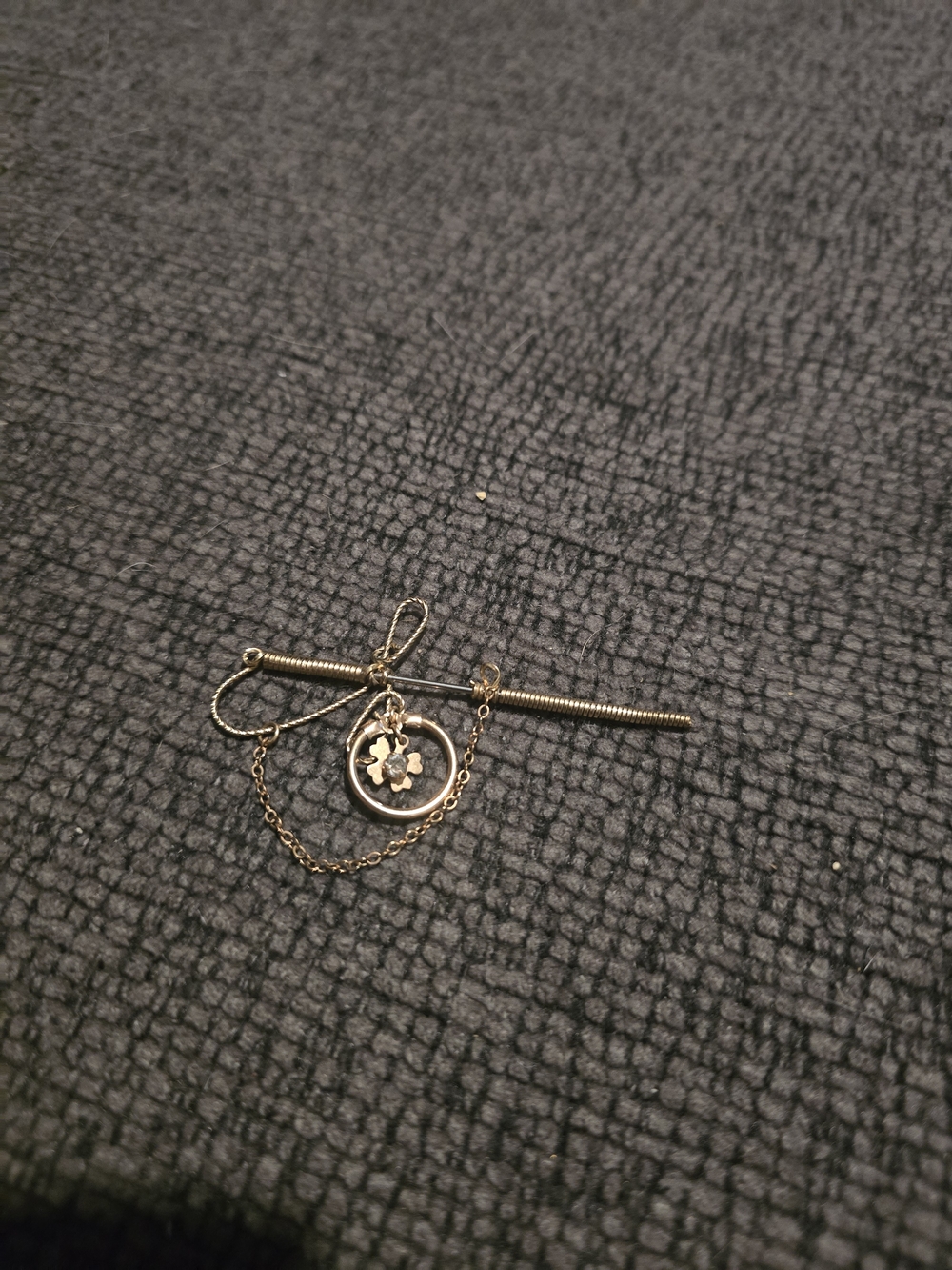 Vintage Art Deco Dangle Pin